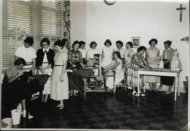 Students working in the Clothing Laboratory